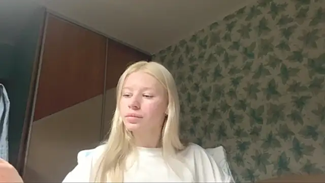 Barbie_Blondie's cam snapshot