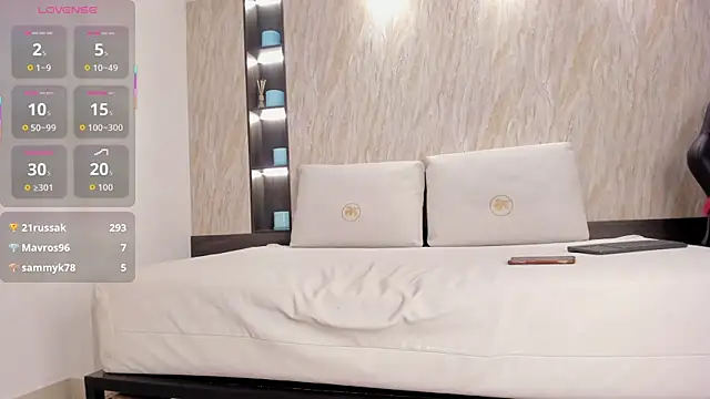 ayla_velt's cam snapshot