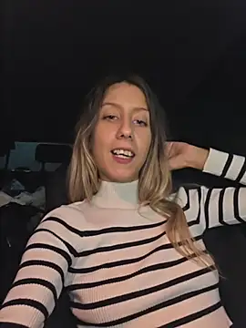 PetiteSecrets live sex cam