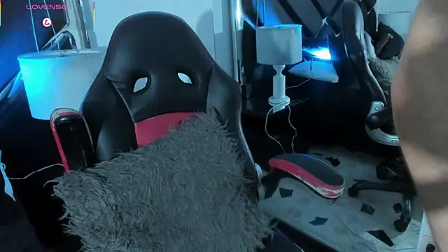 JojoBraando live sex cam