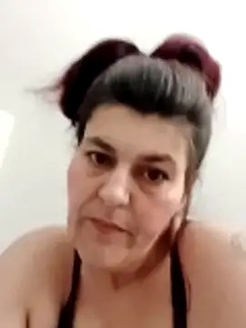 Curvy-Essex-Milf's cam snapshot