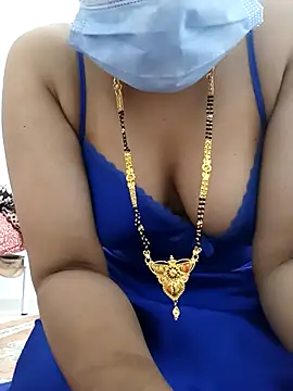 Chikki_20's cam snapshot