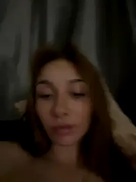 PoppyBabeMae live sex cam