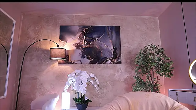 TiffanyBlaize live sex cam