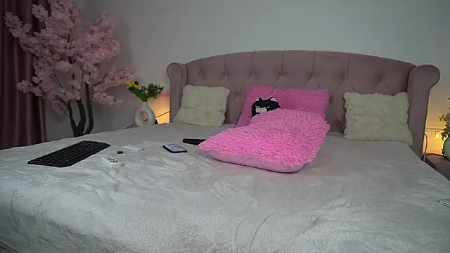 emma_godess live sex cam