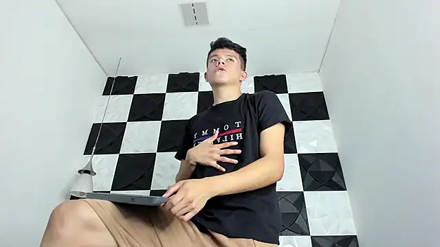 AndyFame1 live sex cam