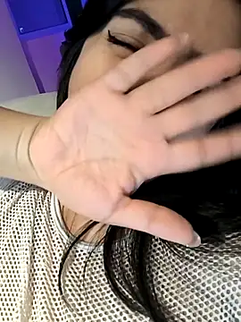 Sara-215 live sex cam