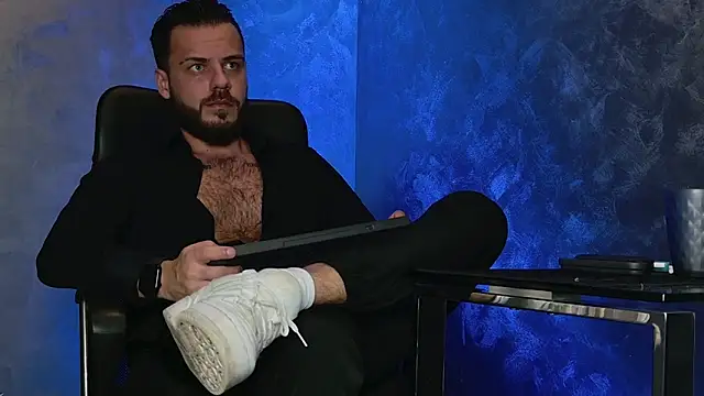 juliusmasters live sex cam