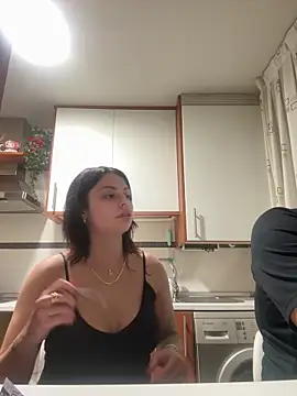 Noeliagglow live sex cam