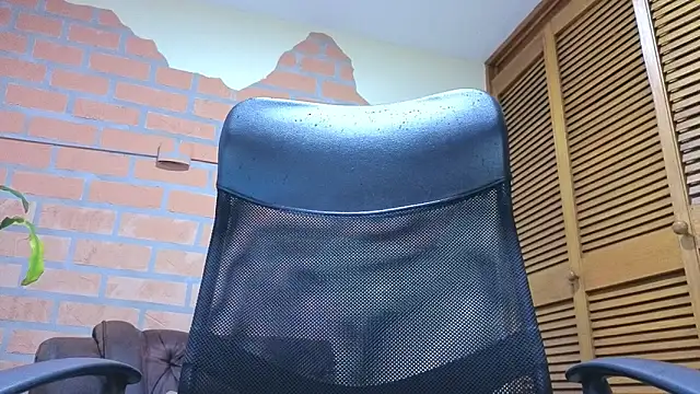 Dylanstonne live sex cam