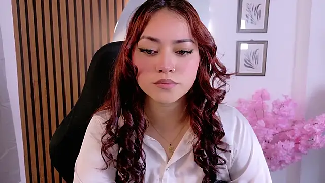 melany-_-'s cam snapshot