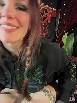 courtneyoccult's cam snapshot