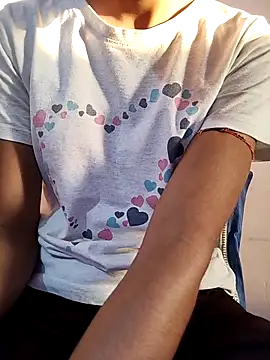 Vanee-23 live sex cam