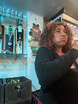 lauraltt live sex cam