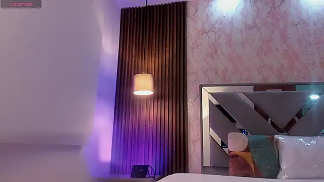 Lorna_queen live sex cam