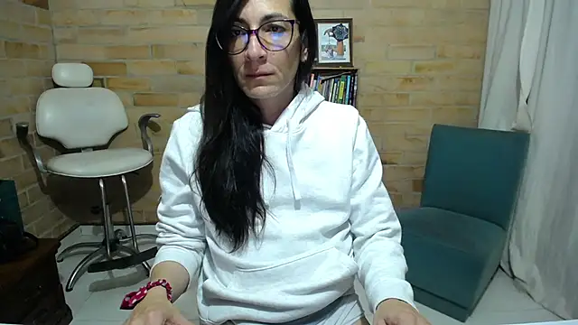 VioletaGomez_Co live sex cam