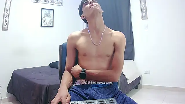 harrytomson_1 live sex cam