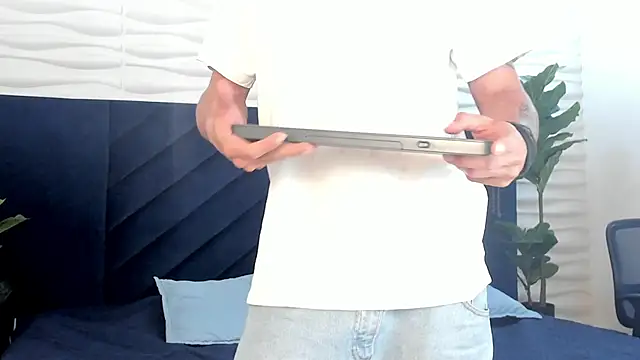 MrJustin_ live sex cam