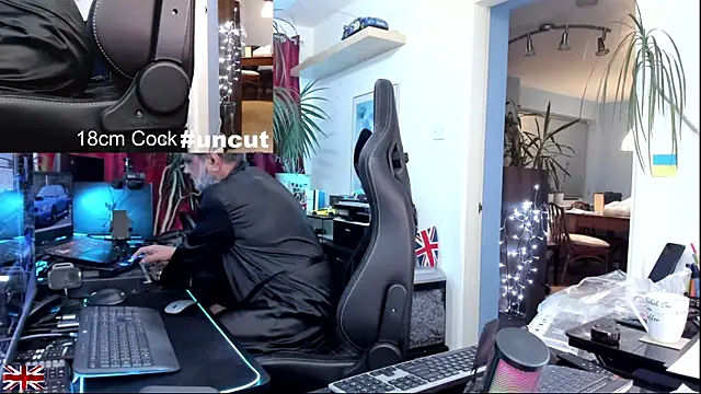 OnlineBossUK live sex cam