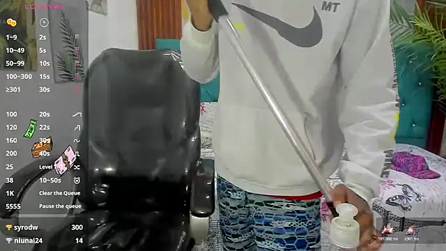 Rory_castro live sex cam