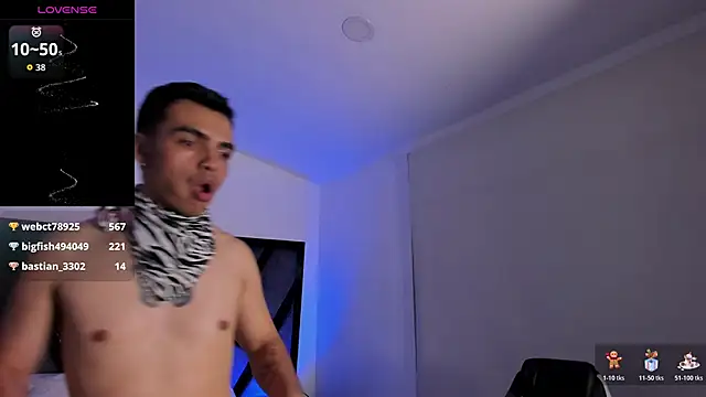 NicoKingg_ live sex cam