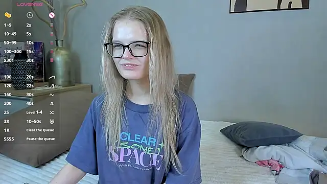 MicheleHonas's cam snapshot