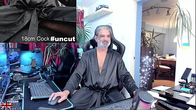 OnlineBossUK live sex cam