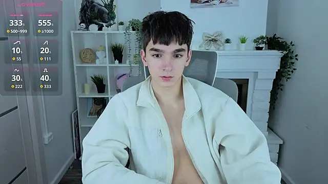 YamiTwink live sex cam