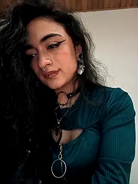 Lila_Desiree live sex cam