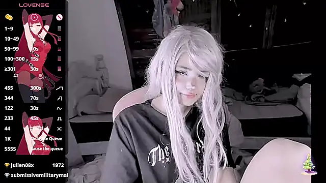 Honeyapplealaska live sex cam