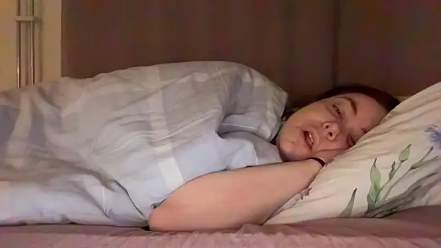 cumwithmee3 live sex cam