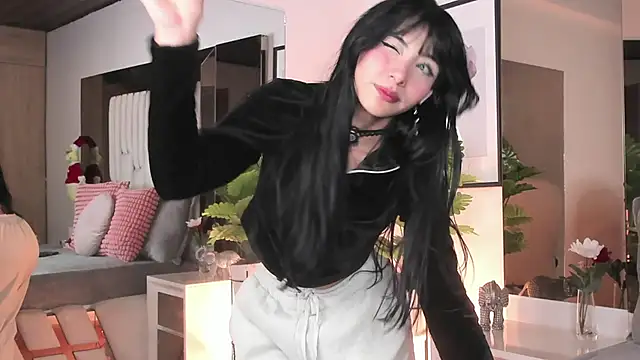 Kitty_Eliffe live sex cam
