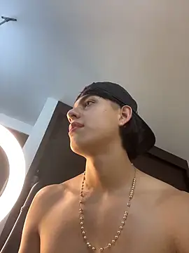 Lander_Cruz live sex cam