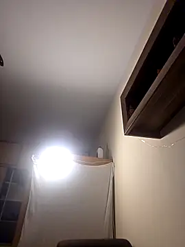 Roman0798 live sex cam