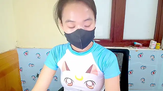 __Saphia__ live sex cam