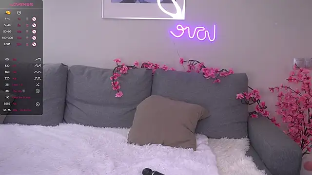 OdeliaGossage live sex cam