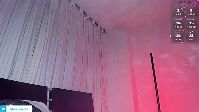 Luca_ferrer_ live sex cam