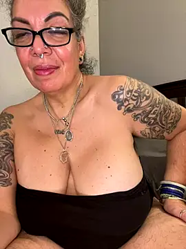 dieseldame1313 live sex cam