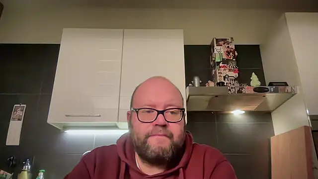 theitalianbear live sex cam