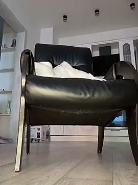 Adelina0001 live sex cam