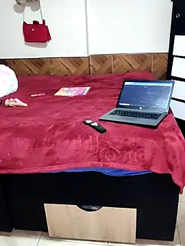 Laura_Daza1 live sex cam