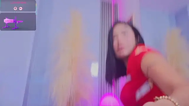 Chlooee__ live sex cam