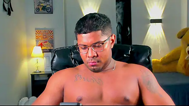 LEONHDZ live sex cam