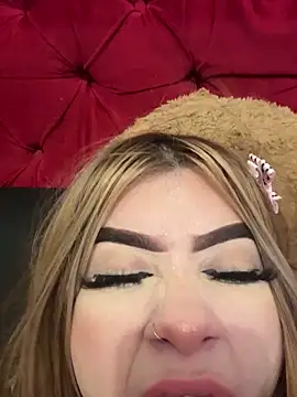 akirahattori live sex cam