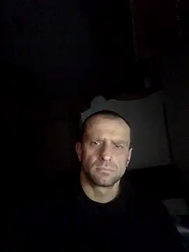 Roman0798 live sex cam