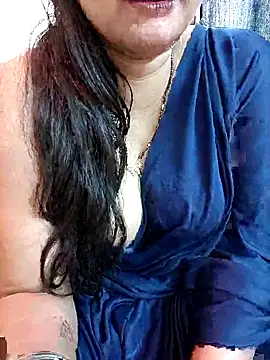 kaamuk_shweta live sex cam