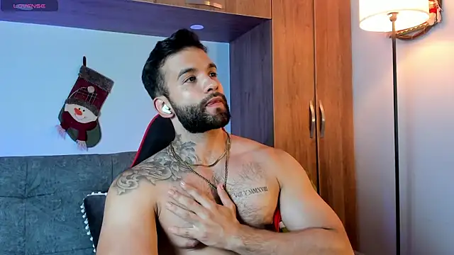 MarkHazze live sex cam