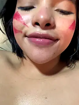 Ada_sienn live sex cam