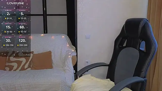 Lina_Brownie's cam snapshot