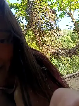 llomayy-love live sex cam